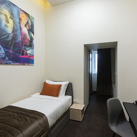 Hotel Grand Hedonist Pancevo Exterior photo